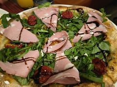 -WOLFGANG PUCK KITCHEN & BAR(迪士尼小镇店)
