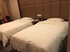 -郑州粤海酒店(郑州二七广场店)