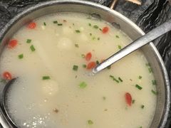 -湘力力小院·鱼汤泡饭(枫林路店)