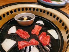 -炼火烤肉店