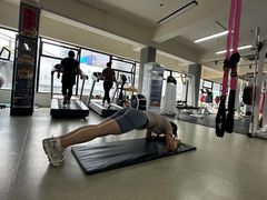 -GYMPLUS私教健身会馆(大悦城店)