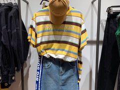 -URBAN REVIVO(高德置地广场·春广场店)
