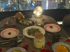 -Hi City·城市之巅