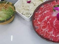 -喃喃椰·糟粕醋·椰子鸡火锅(七堡花园店)