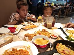 -必胜客(漕宝路店)