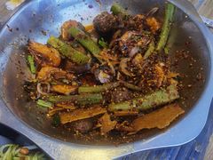 -嘎嘎鸭下巴·爆辣干锅(明教寺店)