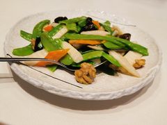 -红樱桃·欢乐餐厅(太原里店)