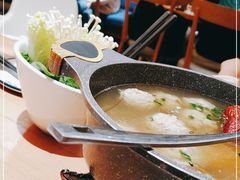 -楚山晓·湖北菜(武汉光谷K11店)
