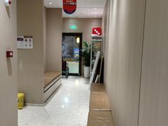 -柏乐口腔医院·舒适化无痛种植牙中心(东盟商务区院)