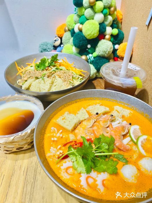 八毛食堂图片