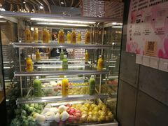 -焙丽拾光(麦凯乐直营店)