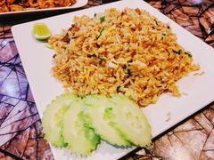 -两兄弟Song Pee Nong(2号店)