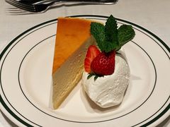 -Wolfgang’s Steakhouse 沃夫冈牛排馆(上海白玉兰广场店)