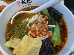 -湘人龙记老长沙米粉(鸟巢店)