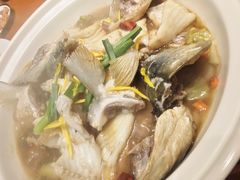 -龙悦湾酒家·八阵鱼生·渔人码头店