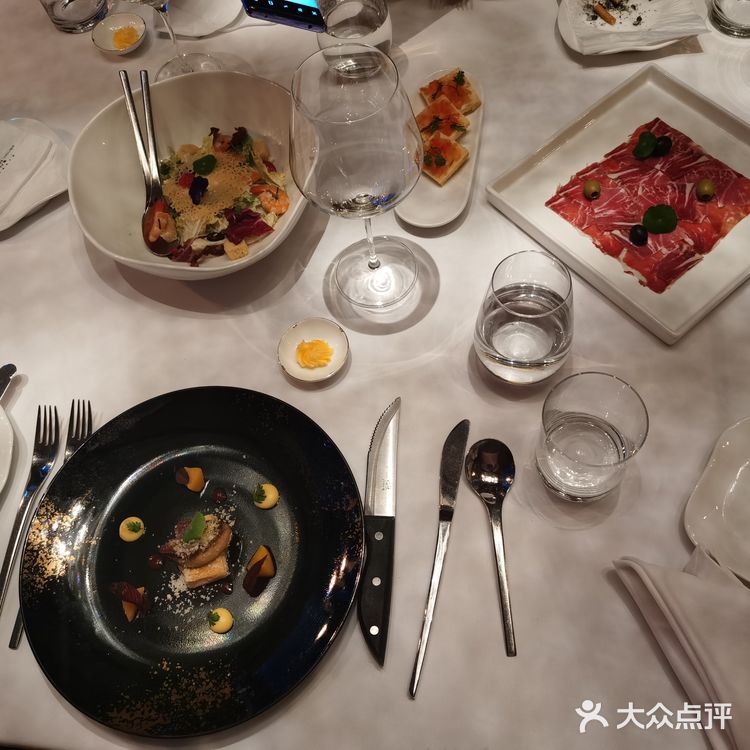 深圳探店[糖果]燃扒房