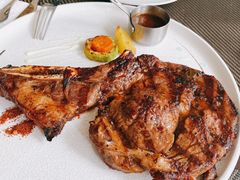 -悦享绿山墙西餐厅