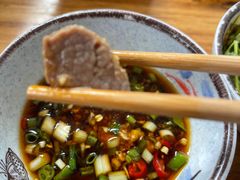 -毛辣果·贵州红酸汤牛肉火锅(西单店)
