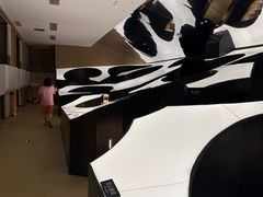 -涨巢·潮玩水疗局