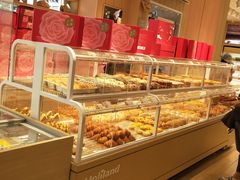面包甜点陈列柜-好利来(东四店)