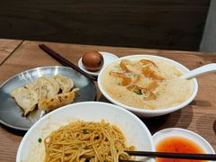 -宝龙城(杭州滨江店)