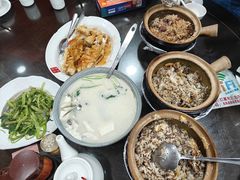 -红星光发煲仔饭(文海店)