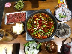 -黔有有贵州酸汤夺夺粉火锅(五味十字店)