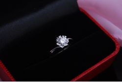 钻戒-威德钻石-克拉钻大本营(南京东路店)