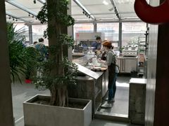 -HIGH FIVE哈福手工汉堡(桂林路店)