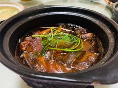 特色牛杂煲-阿隆煲店(秀仁苑店)