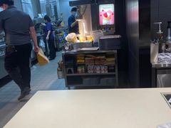 -麦当劳(杭州三花国际店)