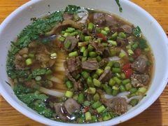 酸辣鸡杂粉-肆姐面粉馆(坡子街店)