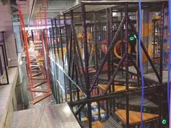 -嗨翻Hi-Fun竞技主题乐园·蹦床亲子生日轰趴(国光1937店)