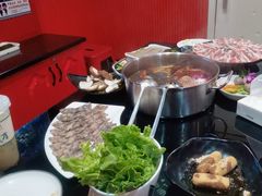 -唯爱KTV聚会餐厅(仙林东城汇店)