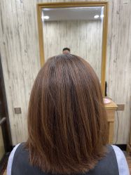 -首脑美发沙龙