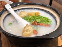 大岭南艇仔粥-桂客膳房·珍品堂