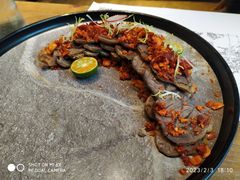 -临界音乐酒馆·小龙虾·江湖菜(华熙LIVE·鱼洞店)
