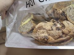 -HOT CRUSH趁热集合·现烤面包(环球港店)