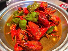 镇店经典十三香龙虾-沪小胖小龙虾(淮海中路旗舰店)