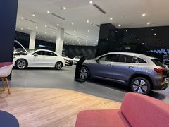 -奔驰上海利星(七宝店)