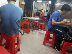-威邵鸡煲(西华路总店)