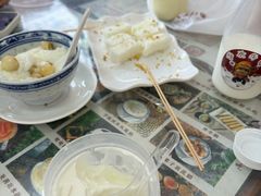 -周大娘牛乳(旧寨古村总店)