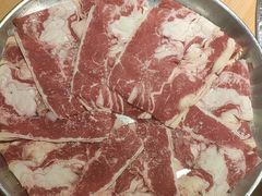 安格斯肥瘦牛肉-洱火云南酸菜牛肉火锅(石景山当代商城店)