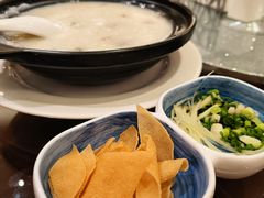 金银蛋瘦肉粥-广州中心皇冠假日酒店·百粤楼