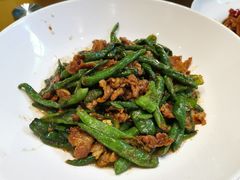 土辣椒炒肉-忆见妈妈菜(银河城店)