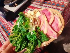 -火塘云南烧烤大排档