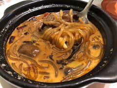 东北蘑菇炖粉条-Lotus 莲花空间(国贸商城店)
