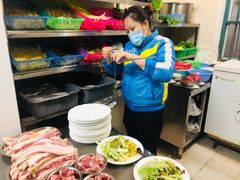 自助取餐区-海口滨海新村143号海南老字号炒菜店