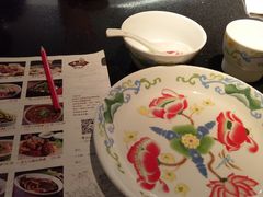 餐具摆设-老头儿油爆虾·知味杭州(爱琴海购物中心)
