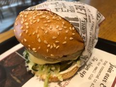 -The Habit Burger Grill 哈比特汉堡(爱琴海店)
